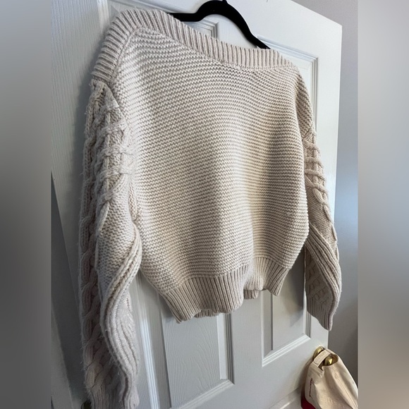 Gentle Fawn Cable Knit Sweater - Picture 3 of 3